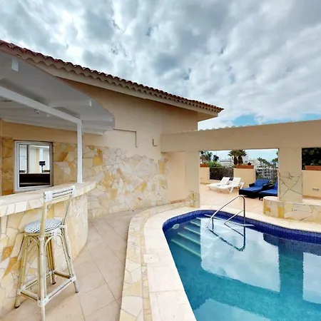 Luxury In San Eugenio